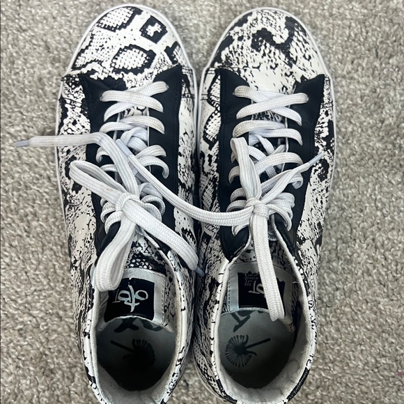 OTBT Black and White High-Top Sneakers - Picture 7 of 13